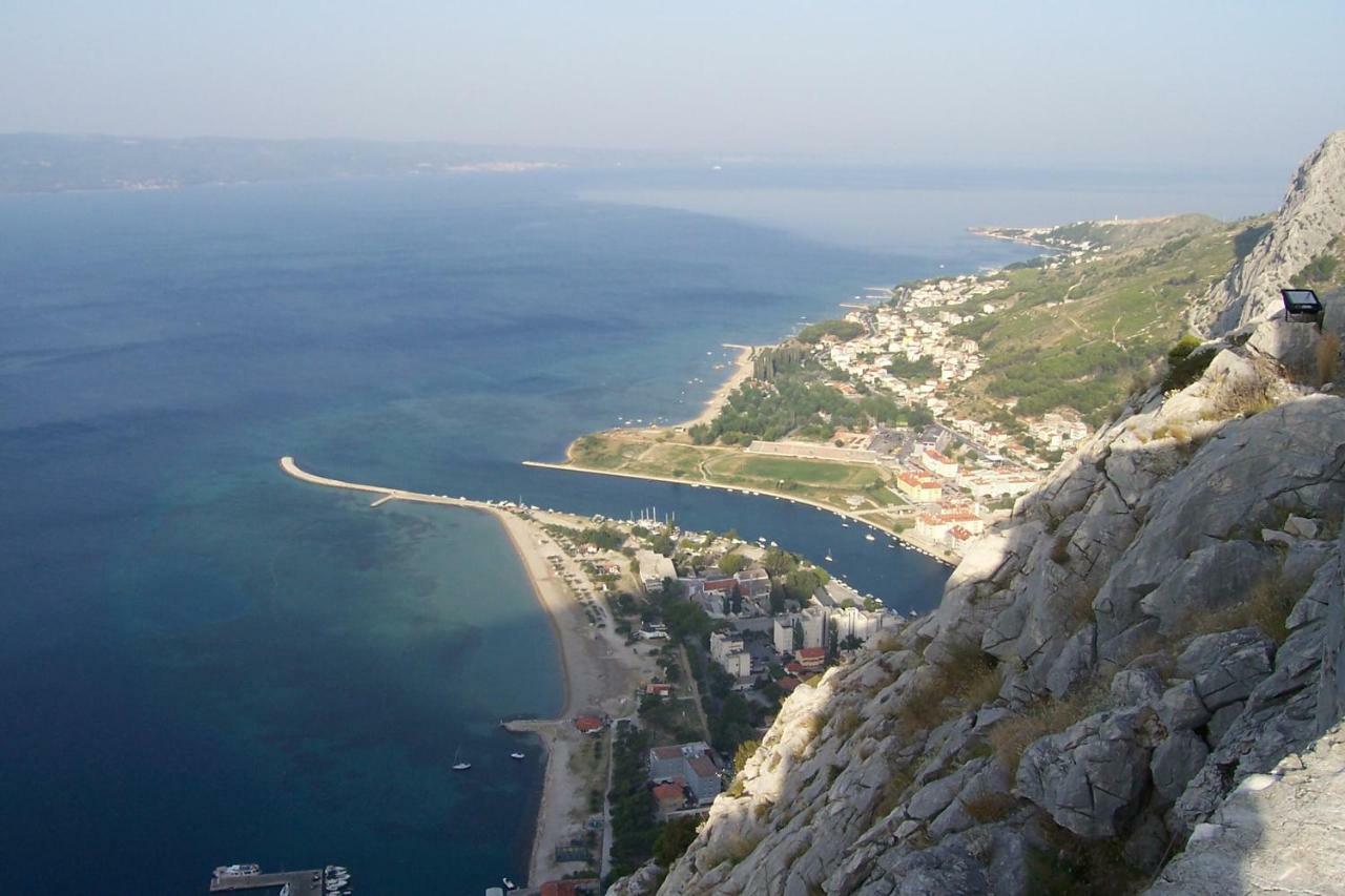Apartments Boris Omiš Dış mekan fotoğraf